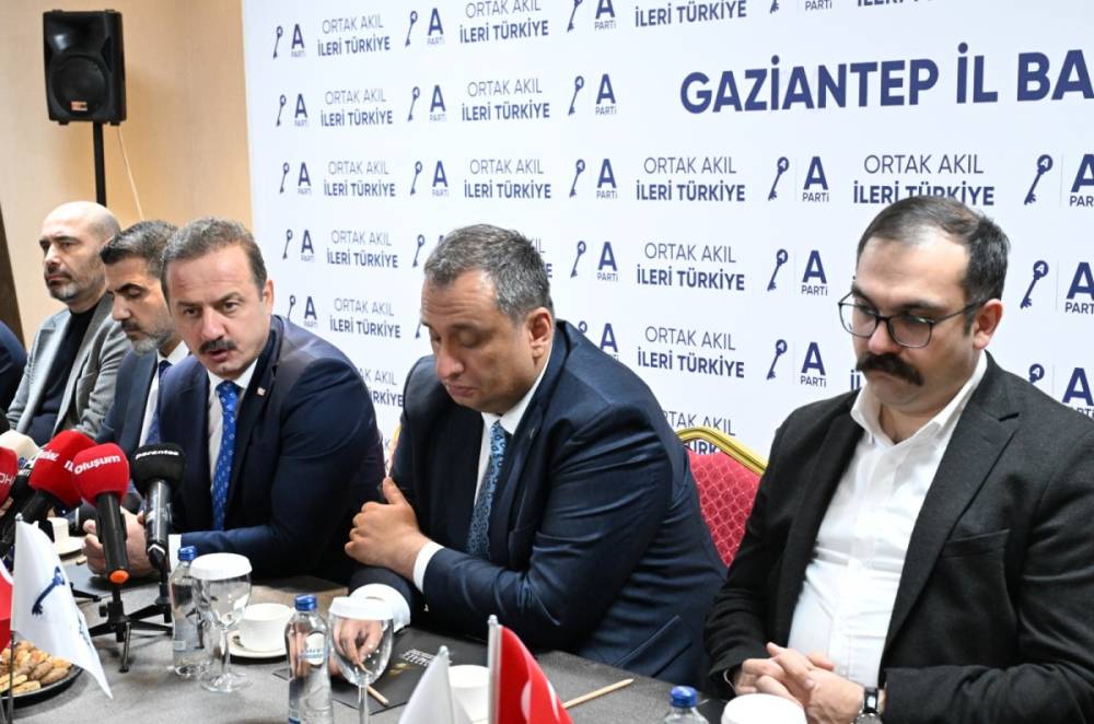 Ağıralioğlu: 'Cumhurbaşkanlığı Tartışmasını Erken ve Milletimize Hürmetsizlik Sayıyorum' 